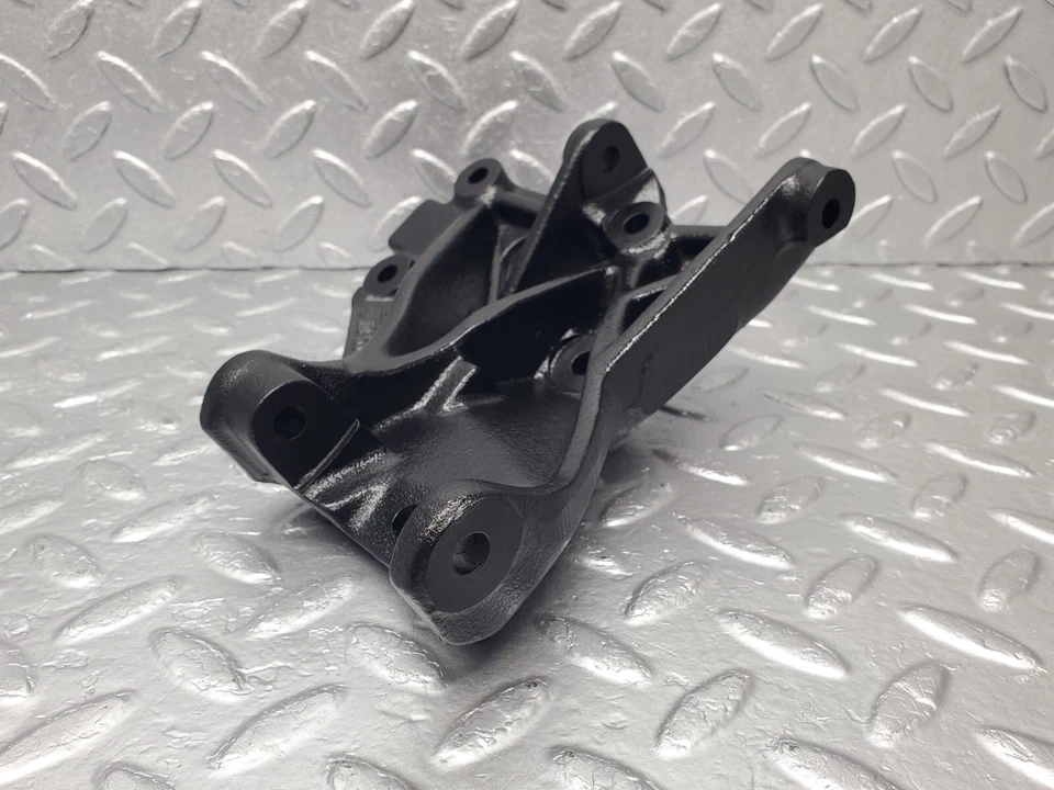 ⚙46637⚙ Soporte generador alternador Mercedes-Benz C123 280CE 1101550735 cupé Foto 3 de 4