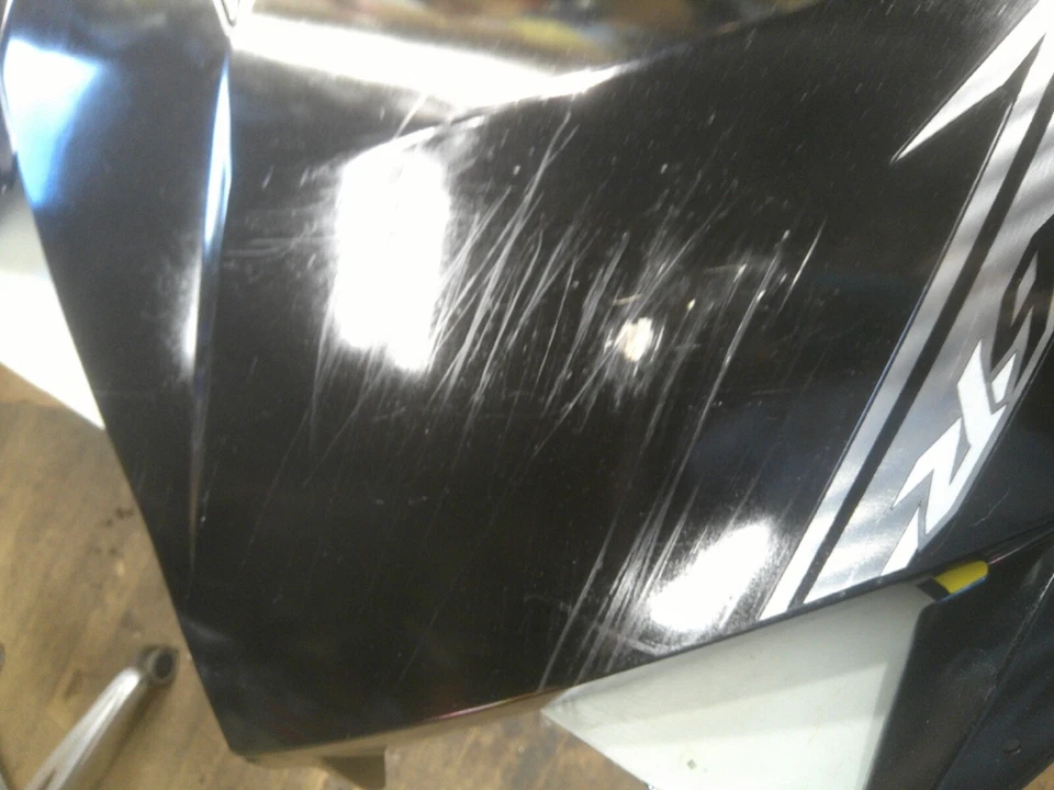 Carenado lateral izquierdo OEM apto para 2009 2010 2011 2012 2013 2014 2015 Yamaha FZ6R Foto 3 de 4