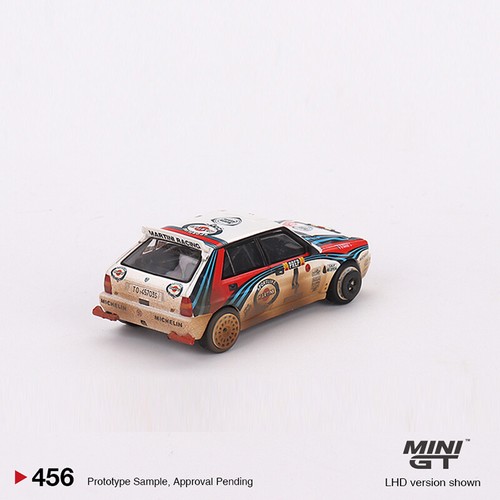 Coche modelo MINI GT 1:64 Lancia Delta HF EVO 1992 Rally Montecarlo Martini Racing - Imagen 7 de 17