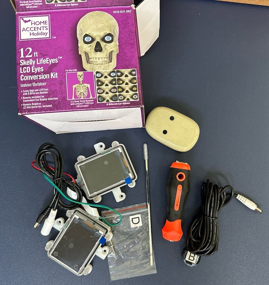 12 ft. Skeleton Skelly Life Eyes Kit Halloween Home Depot LCD flames