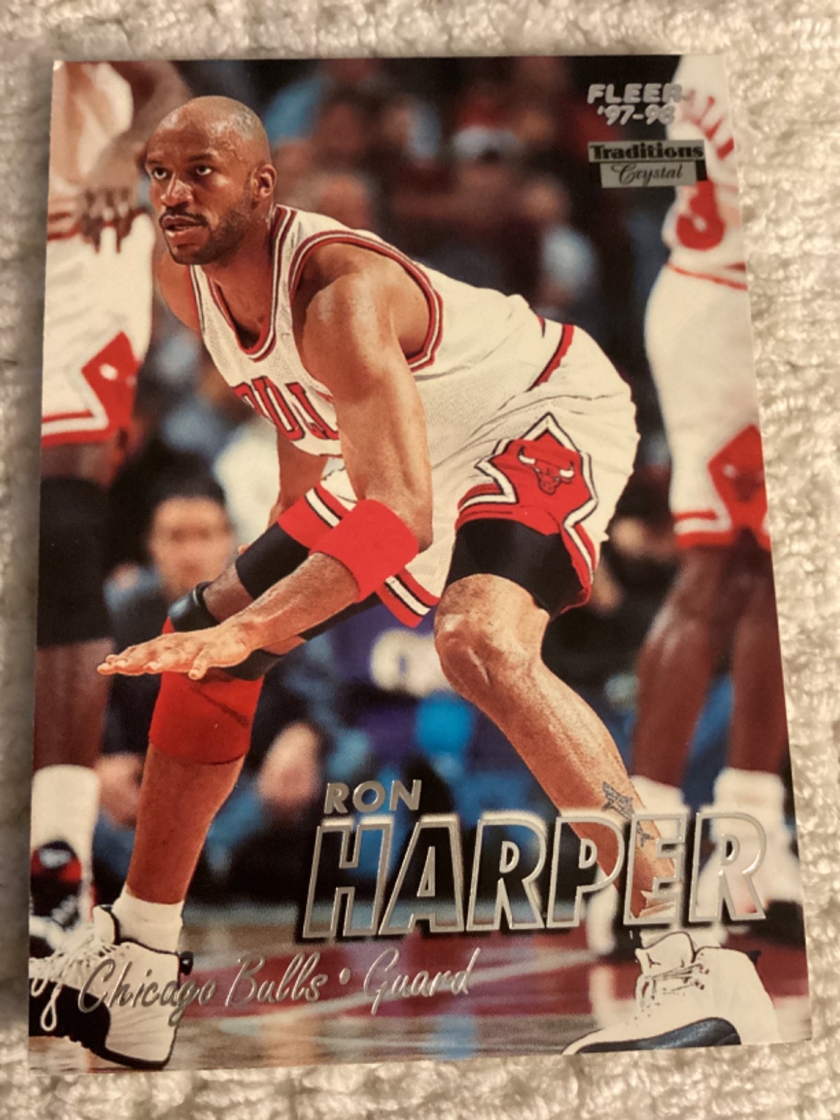 1997-98 Fleer #151 Ron Harper Traditions Crystal Bulls-Cavaliers-Lakers