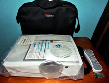 OPTOMA GT1080 DLP Projector Excellent Condition 30 Total Hours NICE Image !