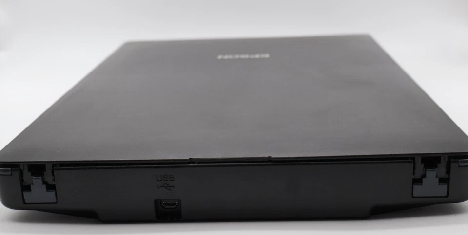 Epson Perfection V39 Portable Flatbed Color Scanner 4800dpi - Image 3 of 4