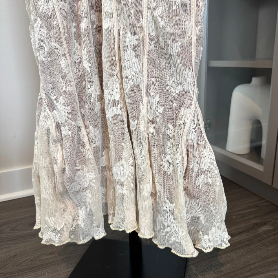 House of CB Delilah Vintage Cream Dotted Lace Romantic Maxi Dress L Long Sleeve - Image 3 of 4