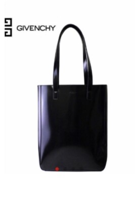 GIVENCHY PARFUMS レザートートバッグ ブラック GIVENCHY Parfums Black Faux Leather Tote Shoulder Bag.Mint | eBay