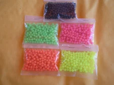 500 PCS. 7MM. SOFT GLOW PLASTIC LURE BEADS-.052 HOLE, 5 COLORS 100 PCS. EACH.