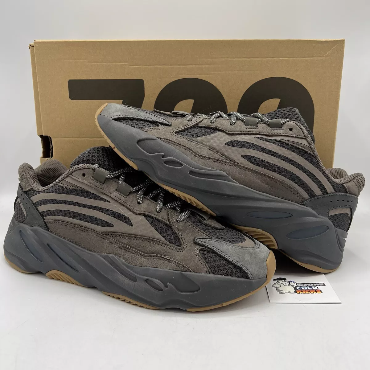 Adidas Yeezy Boost 700 V2 Geode Grey Brown Gum EG6860 Size 11.5 350 900 450