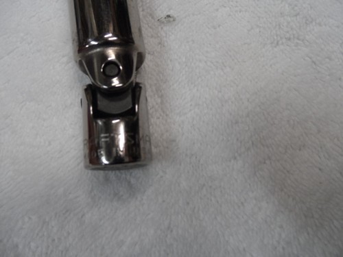 Craftsman 3/8" Drive Flex Spark Plug Socket, size 13/16", USA - Part # 43323 - Picture 3 of 5
