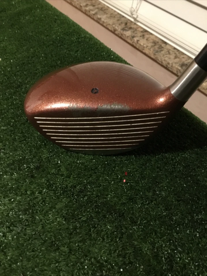 TaylorMade Titanium Tour 7* Driver Stiff S90 Plus Graphite Bubble Shaft - Image 2 of 4