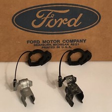 Ford Fuel Line Rail Clip Fuel Tether Set- E7az-9a317-a E7az-9a317-b Mustang...