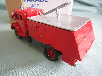 PARADE MOMARO 3, camion Berliet GLC 8 Armée de l' Air neuf BO