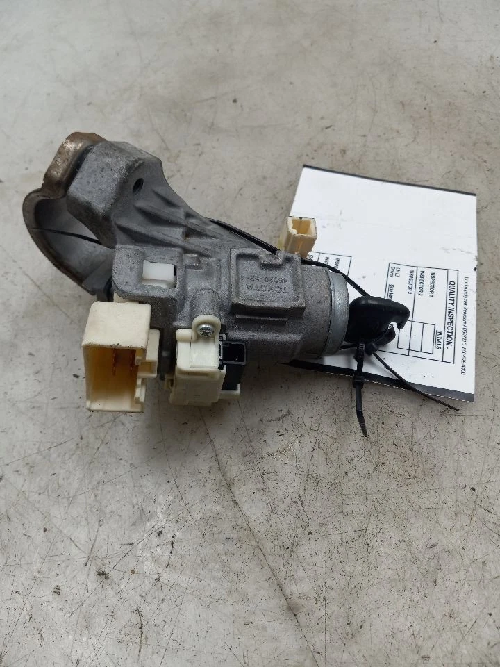 12-19 TOYOTA YARIS L INTERRUPTOR DE IGNIÇÃO CONVENCIONAL COM CHAVE VIN B3 - Imagem 2 de 4