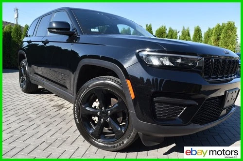 2023 Jeep Grand Cherokee 4X4 ALTITUDE-EDITION(SPORT EXTERIOR TRIM)