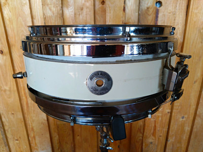 Arbiter Auto-Tune Snare 14 Zoll White 100% vollständig und funktioniert 