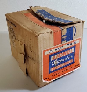 C-273 VINTAGE 1940S LIONEL TRAINMASTER TRANSFORMER-TYPE Q MODEL IN ORIGINAL BOX!