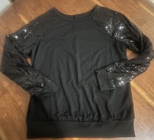 Women  s Casual Black Sweatshirt Size Medium