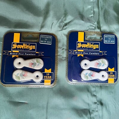 2 PAAR VINTAGE PORZELLAN ROSETTEN SCHLÜSSELLOCH ABDECKUNG BLUMENDESIGN MESSINGBESCHLÄGE