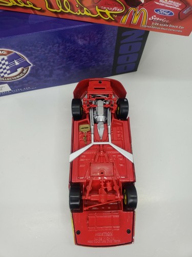 Bill Elliott #94 McDonald's Taurus 1:24 Diecast Nascar Race Car Sport Red Black - Picture 3 of 4