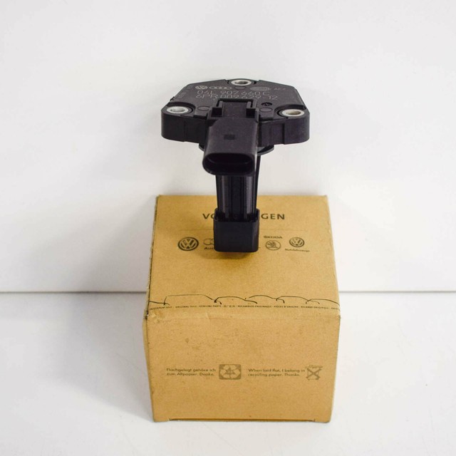 OEM Audi Q3 8u Oil Level Sensor 04L907660C 2017 Genuine for sale online