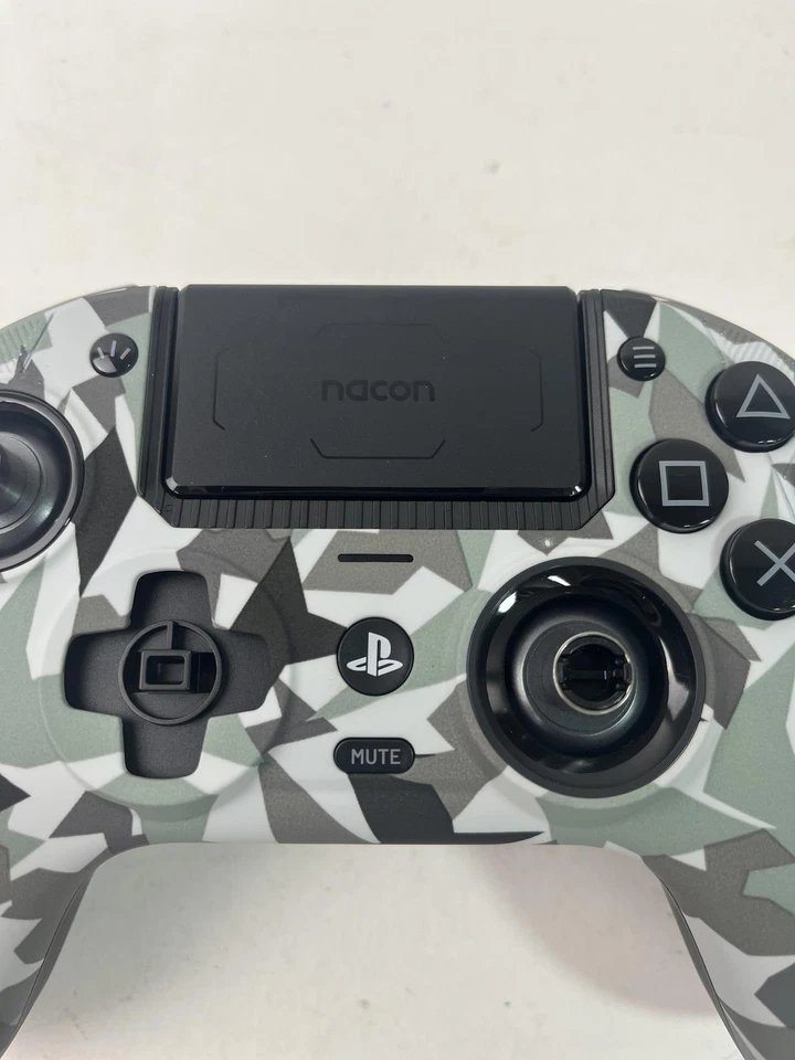 NACON Revolution 5 Pro официально лицензированная беспроводная PlayStation (повреждена) - Изображение 4 из 4