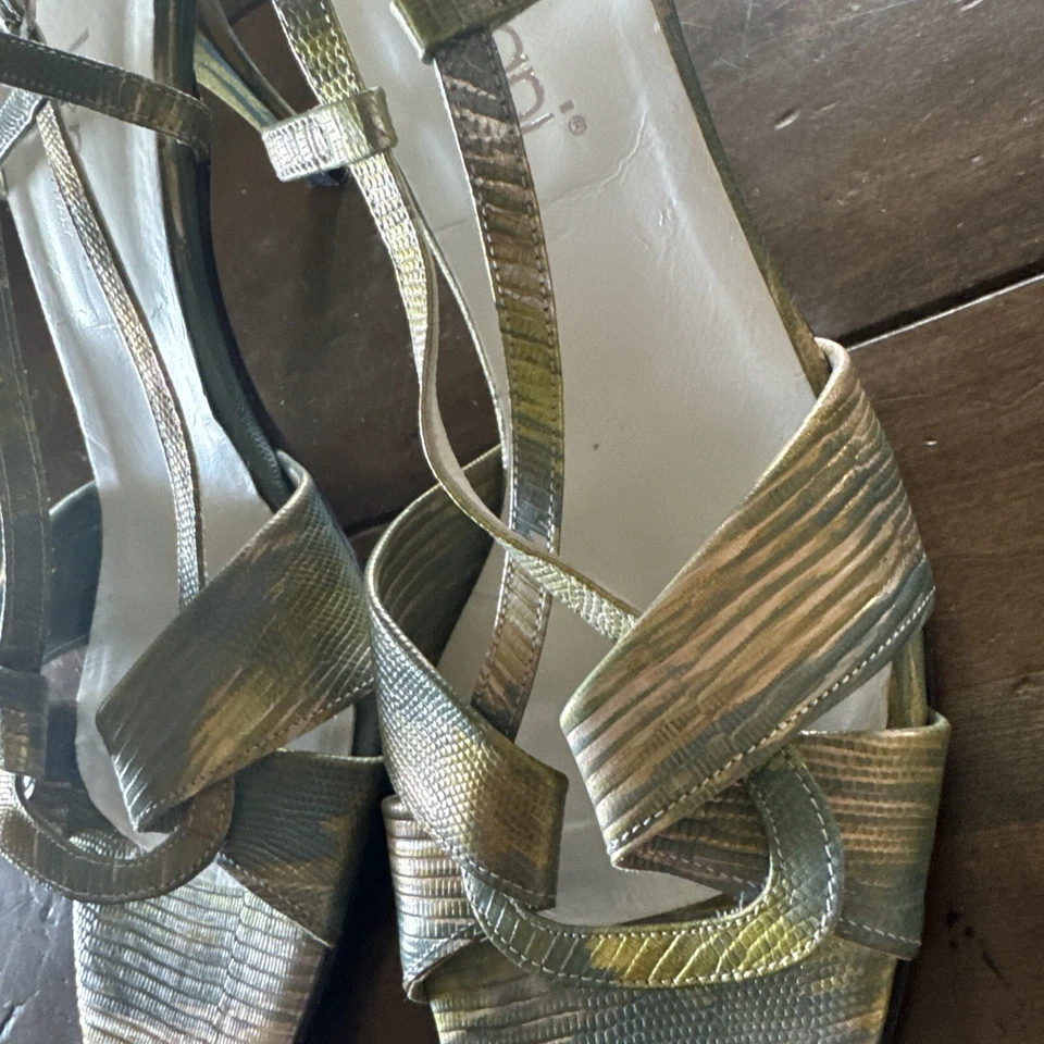 Versani Womens Silver Blue Metallic Veining Slingback Heels/Sandals Made Italy 9 - Image 3 of 4