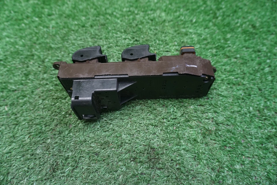 Interruptor de ventana Toyota Scion XB 2002 2003 2004 2005 2006 OEM 514547 B Foto 2 de 4