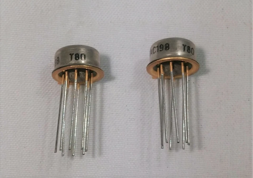 MAC198  Sample & Hold Amp TO99-8 TESLA "NOS" 2 Stück