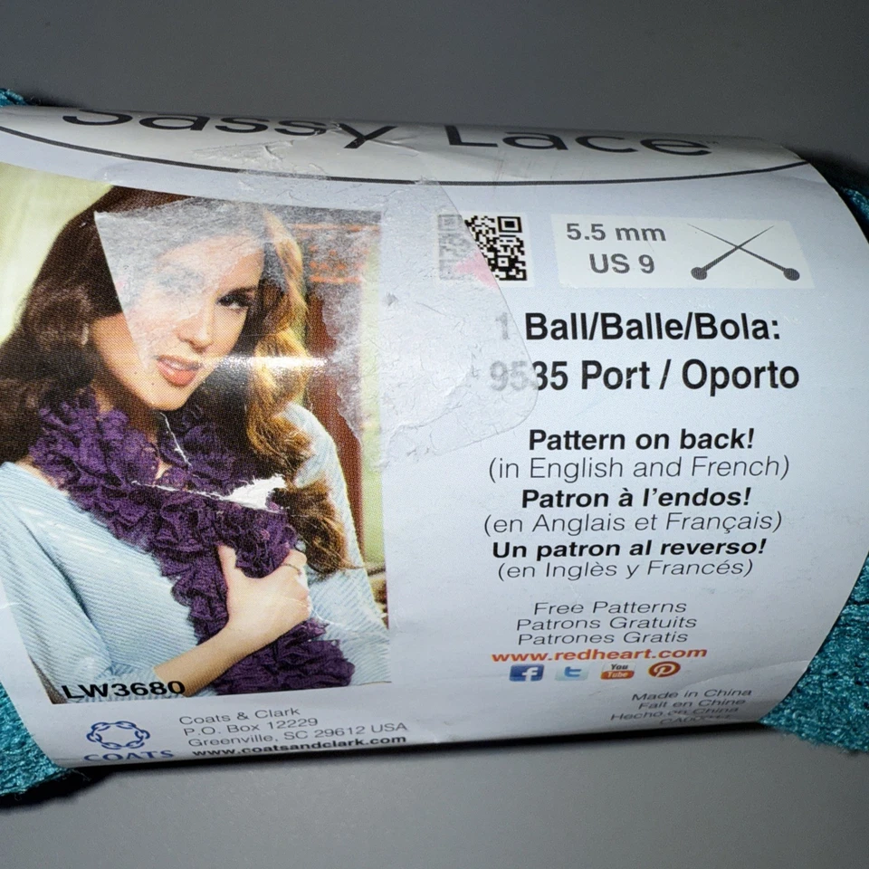 NEW Red Heart Boutique Sassy Lace 27 yards (Turquoise) Bora Bora Lot 318 - Image 2 of 4