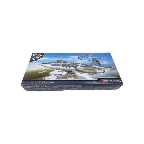 Academy - Bundesmarine F-104G - nuovo di zecca - Foto 1 di 3