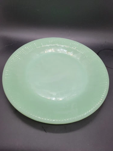 Vintage Fire King Green Jadeite Dinner Plate Restaurant Oven Ware 9"