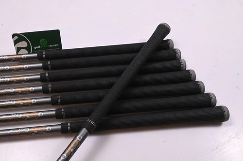 Callaway Mavrik Irons / 6-PW+GW+AW+SW / Regular Flex Catalyst 65 Shafts - Picture 7 of 7