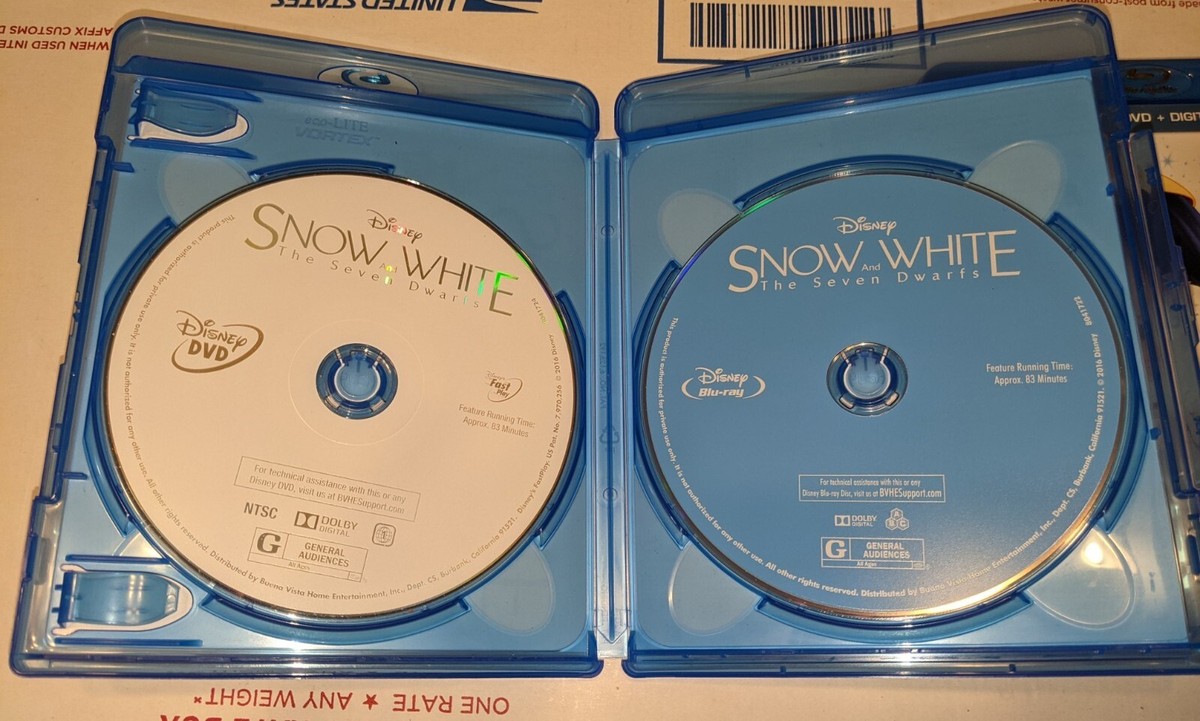 Snow White & The Seven Dwarfs & Pinocchio [Blu-ray] DVDs