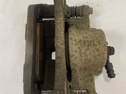 Honda s2000 brake caliper front left 2007 AP2 - Picture 6 of 8