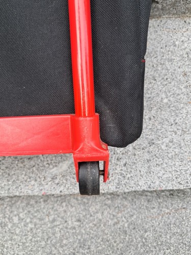 Marvel Comics Wheeled Luggage 2012 - Picture 10 of 12