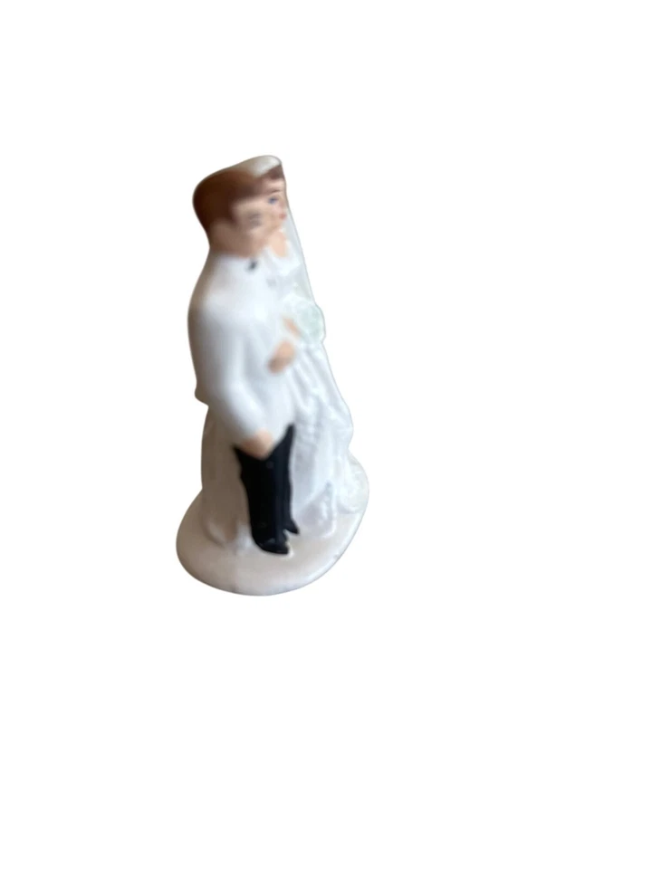 Mini estatuilla vintage de novia y novio de porcelana para adorno de pastel de boda Leftons Japón Foto 4 de 4