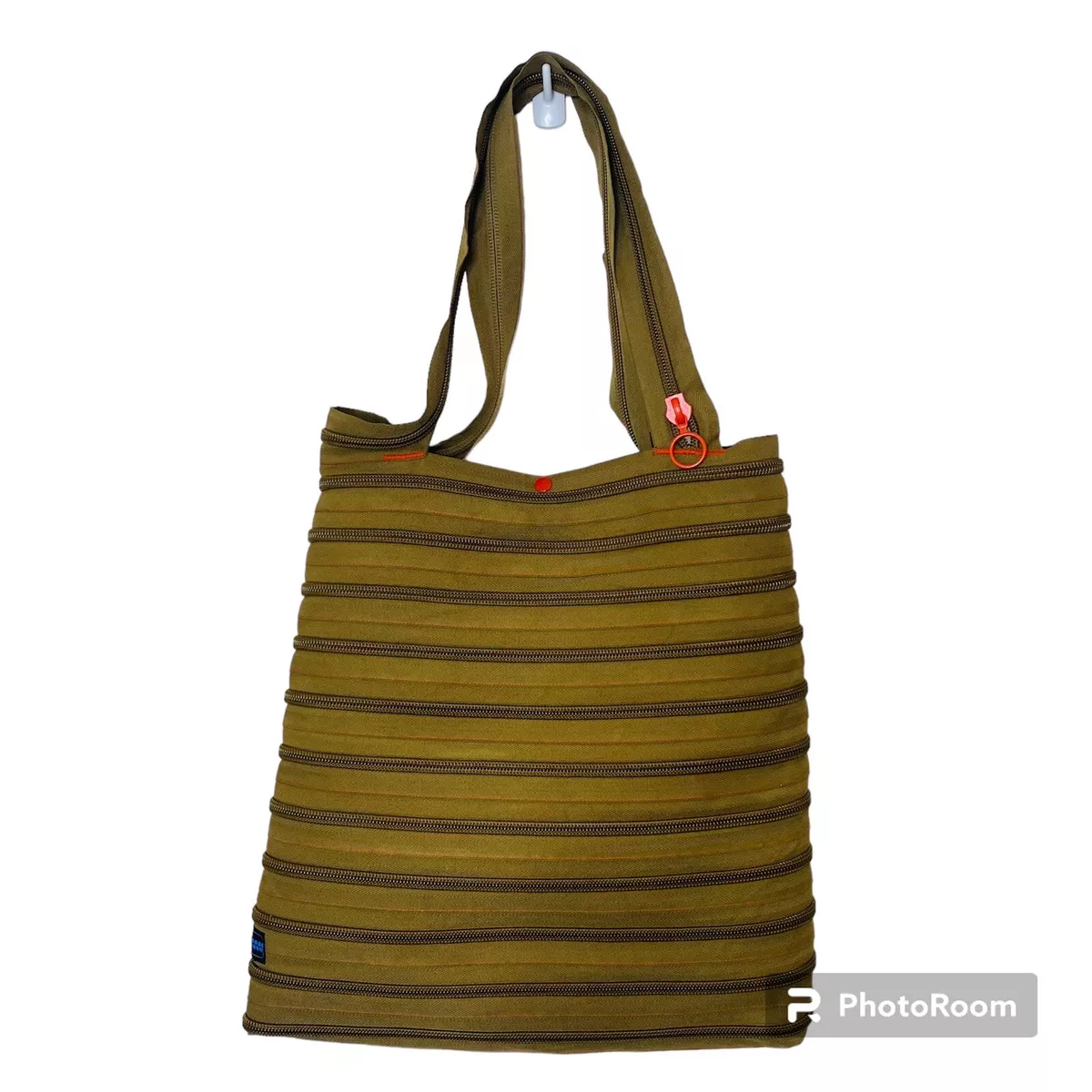 Lightweight tote bag shop with zipper