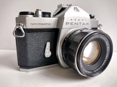 141 Pentax Spotmatic SP 35mm film camera Super Takumar 55mm f/2 M42 Lens [Exc+5]