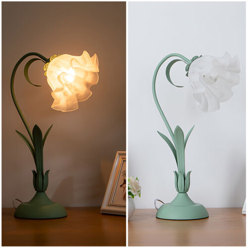 Flower Table Lamp Lily Shaped Glass Green Bedside Desk Light Gorgeous Ornament