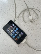 iPod 8gb MB528LL