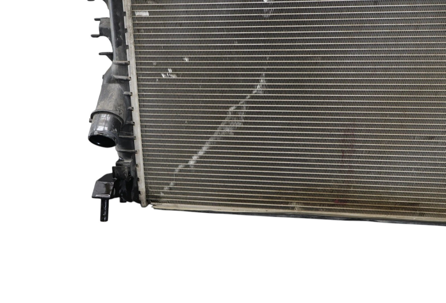 14-22 Maserati Ghibli Engine Water Cooling Radiator 670109996 Oem