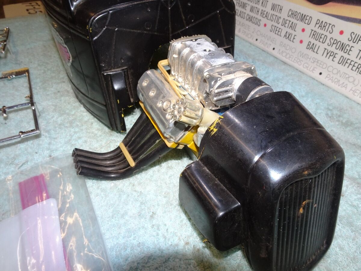 RARE Vintage Parma 1/10 HEMI Coupe R/C Model Kit #15080 RARE Vintage Parma 1/10 HEMI Coupe R/C Model Kit #15080