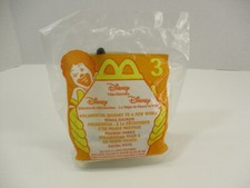 NEW - McDonald's Happy Meal Toy POCAHONTAS 3 w/ Base 1998 - Sealed NOS