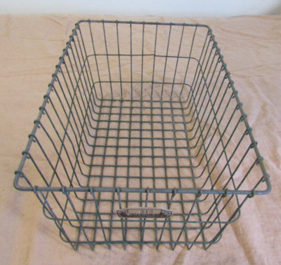 American Playground Device Co. ワイヤーバスケット s-l400.jpg