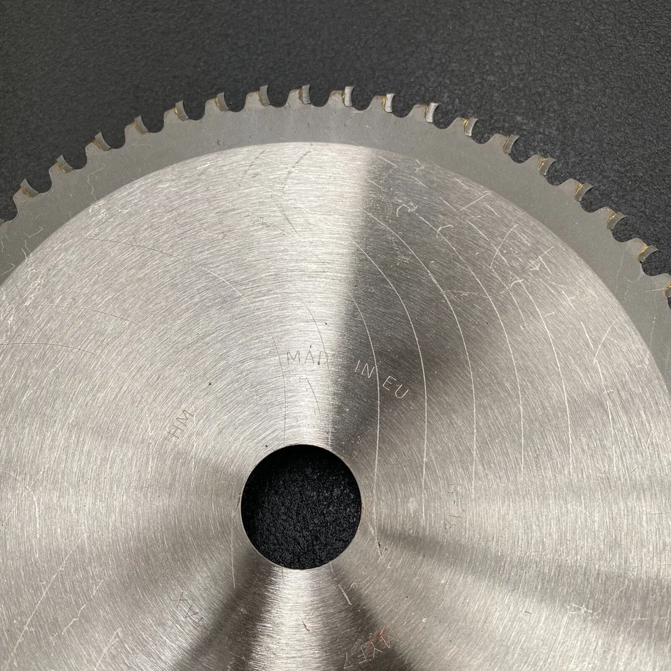 Piranha 235mm x 30mm 60T TCT Curved Tooth Circular Saw Blade Wood. Fine - Image 4 of 4