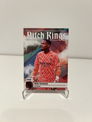 Panini Donruss 2023/24 - Mike Maignan - AC Mailand - Pitch Kings