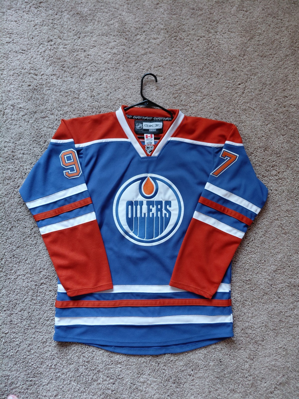 NHL Reebok Edmonton Oilers Connor McDavid Hockey Jersey, Size XL