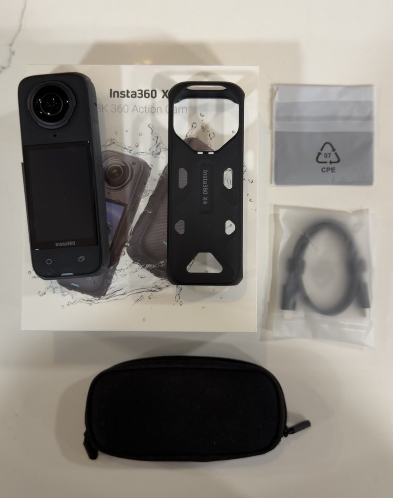 Insta 360 X4