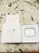 Apple AirPods 2nd Gen Wireless Earbuds w/ Wireless Charging Case White MRXJ2AM/A