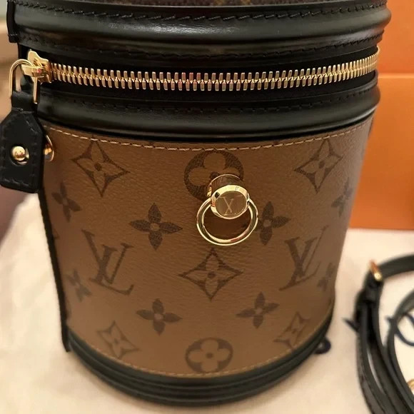 Louis Vuitton Reverse Monogram reverse Monogram c… - image 14