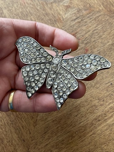 Large Antique Victorian Paste Silver Butterfly Brooch - Picture 3 of 7